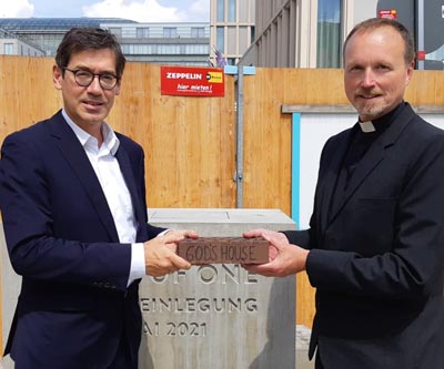 Tegelsten i gåva till House of One i Berlin